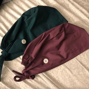 Scrub cap with buttons for mask ear saver NWOT